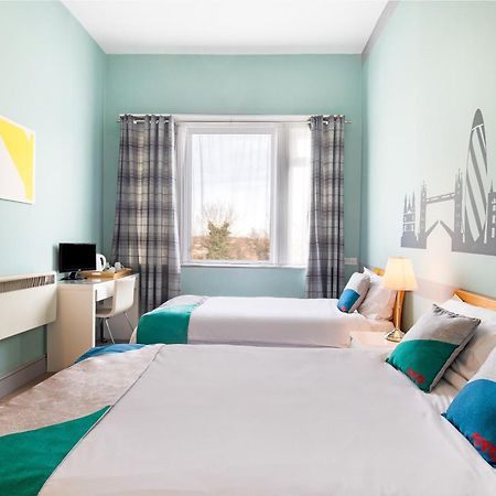 Oyo The Green Man Pub And Hotel London Ngoại thất bức ảnh