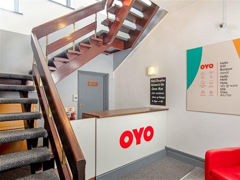 Oyo The Green Man Pub And Hotel London Ngoại thất bức ảnh