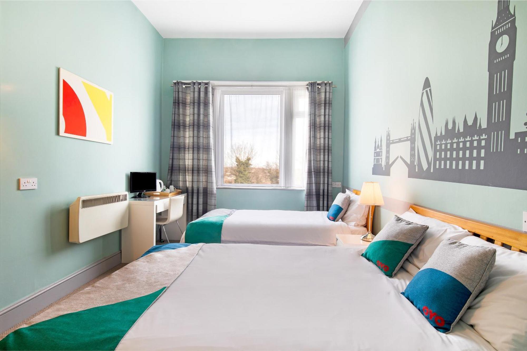 Oyo The Green Man Pub And Hotel London Ngoại thất bức ảnh