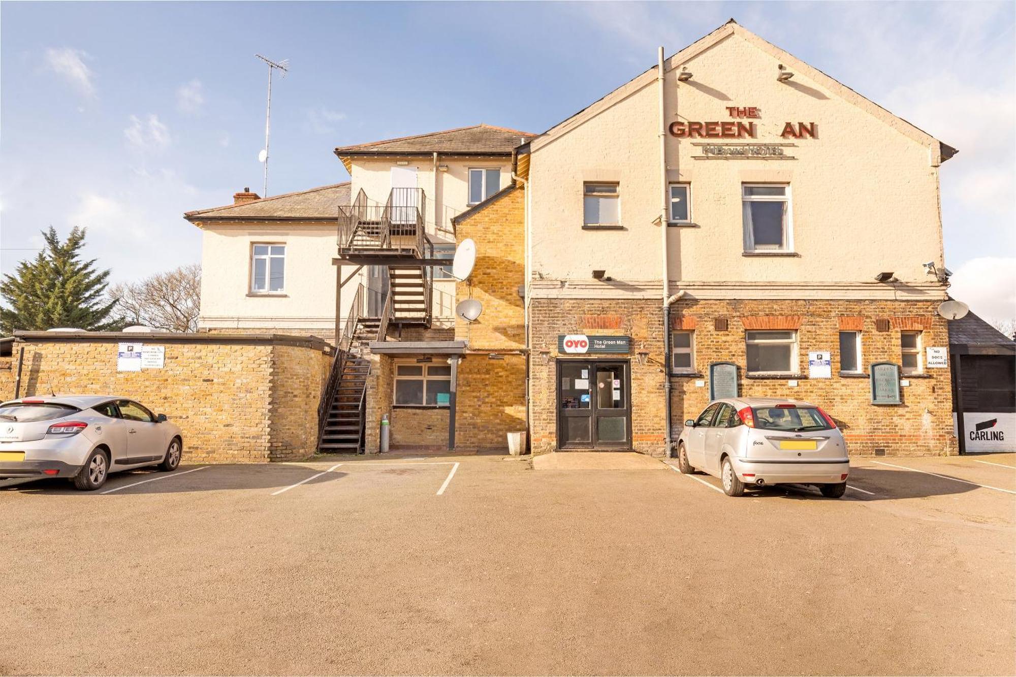 Oyo The Green Man Pub And Hotel London Ngoại thất bức ảnh